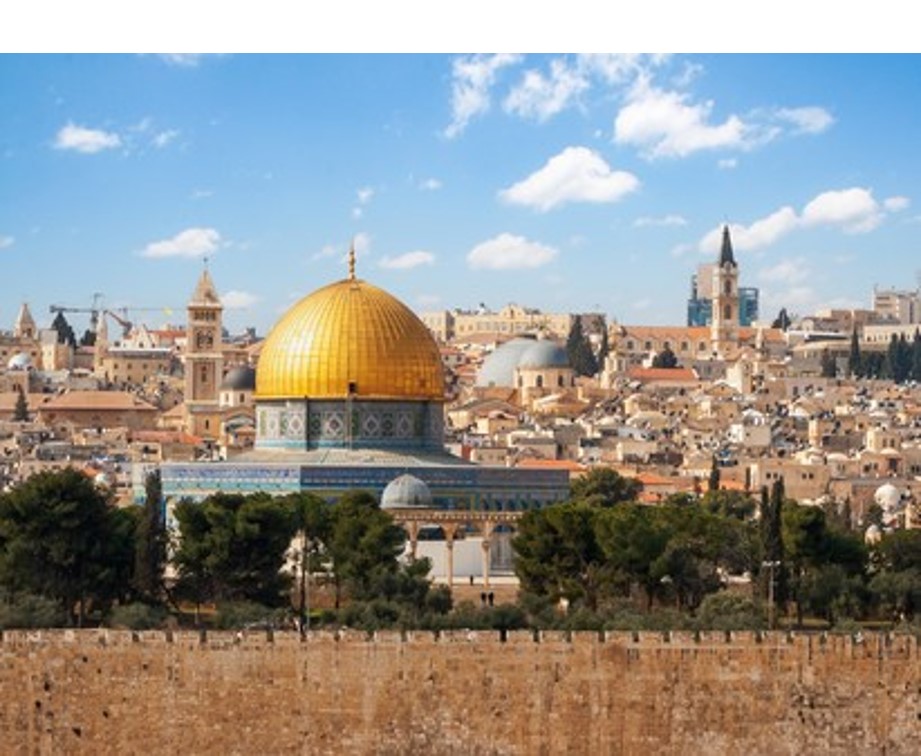 Al-Aqsa Mosque with its shinny gold dome on a sunny day which is important in Palestinian Statehood